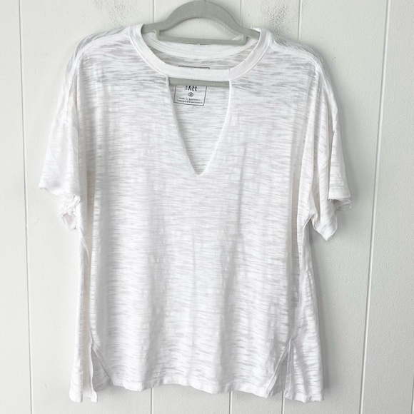 We The Free White Jordan Burnout Cutout Tee Shirt Oversized Fit Size XS - Picture 2 of 15